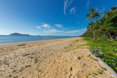 Roya On Mission - Beachfront - Wongaling - Family - Accommodation Georgetown 2