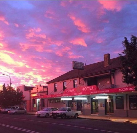 Royal Hotel Oberon - Accommodation Georgetown 0