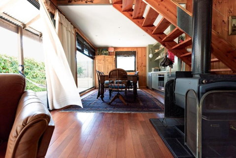 Rustic Barn By The Bay - Accommodation Georgetown 0