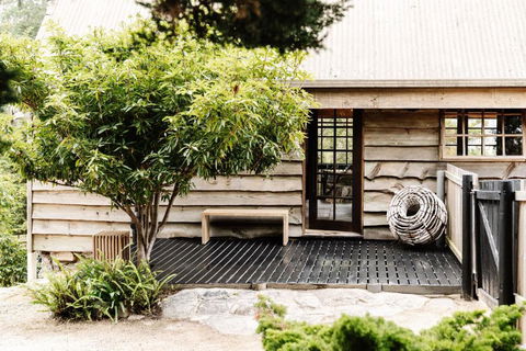 SABI Award Winning Designer Cabin - Accommodation Georgetown 3