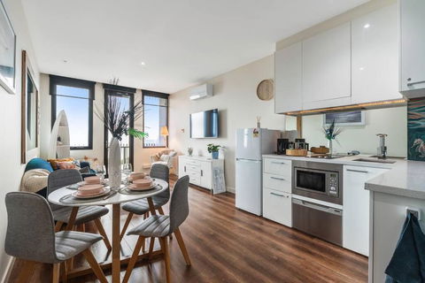 Sails By The Bay - Ocean Views - Wi-Fi - Netflix - Accommodation Georgetown 1