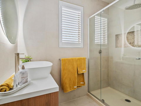 Sailz Villas Unit 4 - Accommodation Georgetown 2