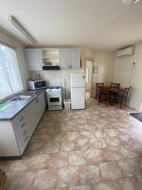 Sale Caravan Park - Accommodation Georgetown 0