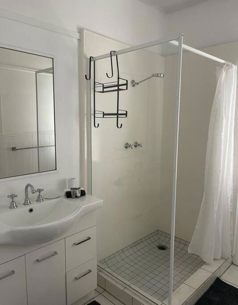 Salt Apartment - Accommodation Georgetown 2