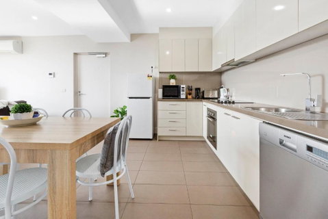 Salt Five Apartment Sorrento - Main Street Location - Accommodation Georgetown 3