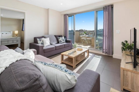 Salt Five Apartment Sorrento - Main Street Location - Accommodation Georgetown 0
