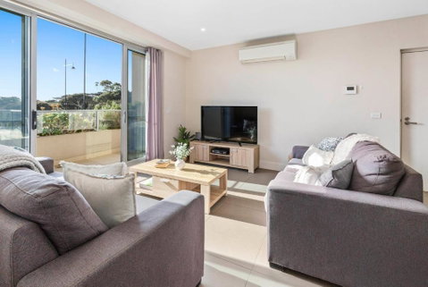 Salt Five Apartment Sorrento - Main Street Location - Accommodation Georgetown 1