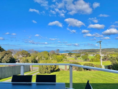 Saltwater Haven - Pets Welcome. Wifi. Amazing View - Accommodation Georgetown 0