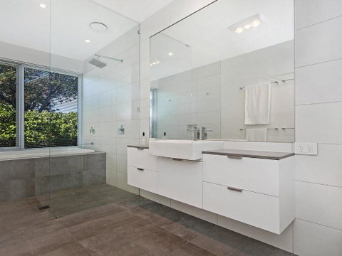 Saltwater Lodge - Accommodation Georgetown 3