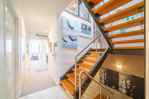 Saltwater 5 - Sleeps 8 - Close To Main Beach - Accommodation Georgetown 2