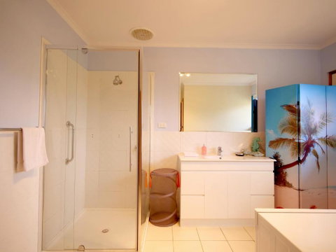 Salty Air Apartments Kingscote Kangaroo Island - Accommodation Georgetown 2