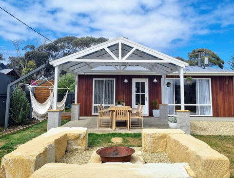 Salty Air Cottage - Accommodation Georgetown 0