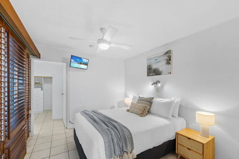 Salty Breeze - Rooftop Terrace & Jacuzzi - Accommodation Georgetown 2