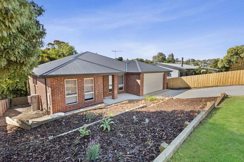 Sanctuary - Accommodation Georgetown 1