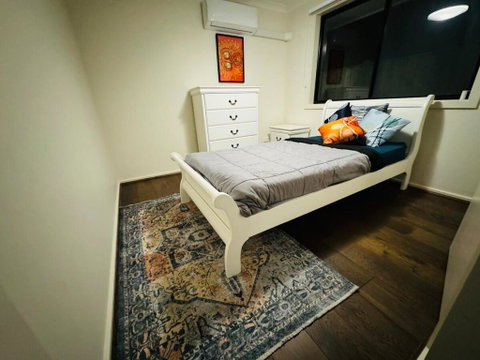 Sanctuary Lakes Holiday House - Accommodation Georgetown 2