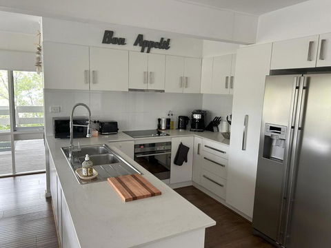 Sanctuary On Toagara With Spa And Heated Pool - Accommodation Georgetown 1