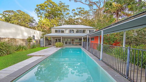 Sand & Sea - Pearl Beach With Pool - Accommodation Georgetown 0