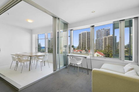 Scenic 2-Bed With Pool, Gym & Secure Parking - Accommodation Georgetown 2
