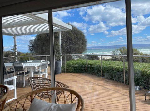 Sandbar Beach House - Accommodation Georgetown 0