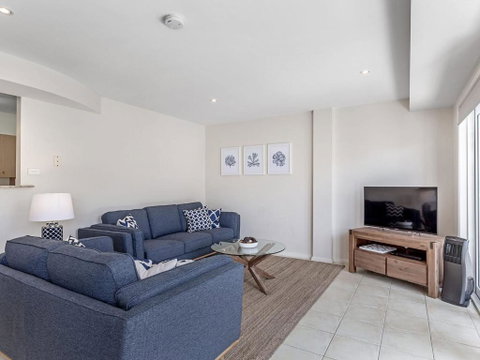 Sandcastles 7 8 Ala Moana Way - Accommodation Georgetown 3