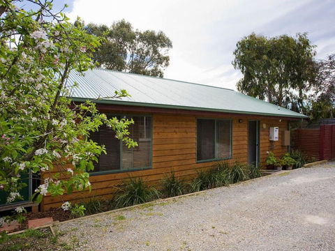 Sandhurst Escape 2 17 - Accommodation Georgetown 0