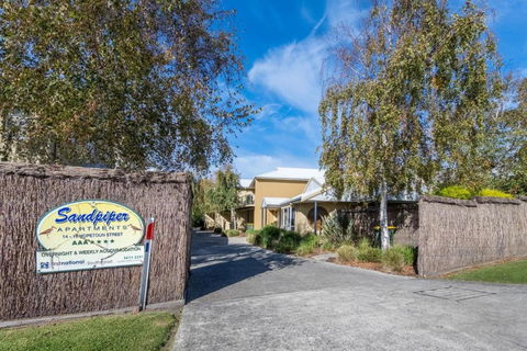 Sandpiper 5 - Close To Town And Beach - Accommodation Georgetown 1