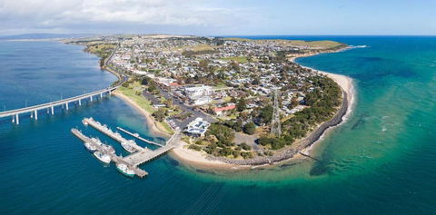 Sapphire Views San Remo Phillip Island - Accommodation Georgetown 1