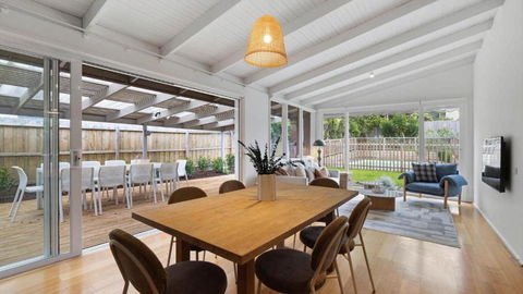Sea Breeze Pool Oasis - Accommodation Georgetown 2