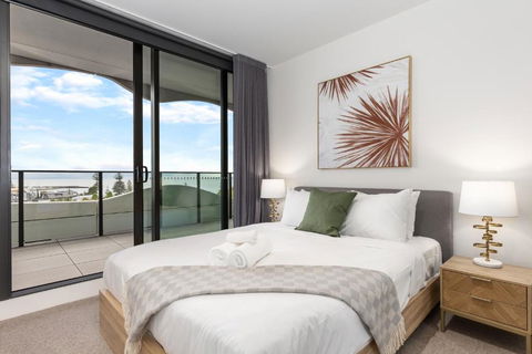 Sea View 2BR W Best Rooftop Pool In Melb! - Accommodation Georgetown 2