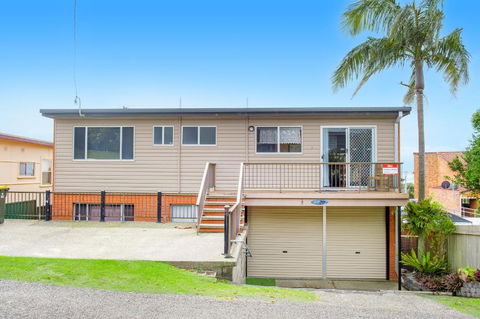 Sea View 3 Hodgson Street - Accommodation Georgetown 2
