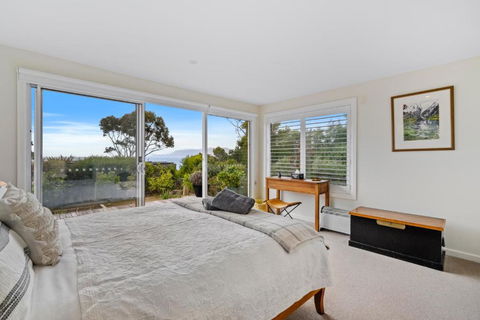 Sea Views At Spring Beach Tasmanias East Coast - Accommodation Georgetown 3