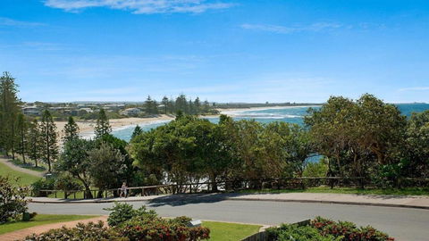 Seacrest Unit 2 Moffat Beach QLD - Accommodation Georgetown 1