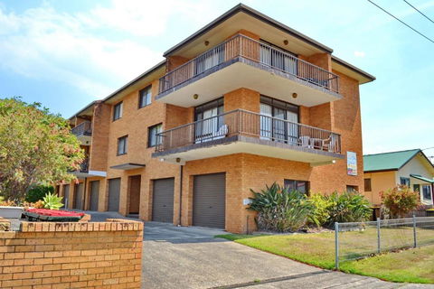 Seacrest Unit 4 - Bring Your Own Linen. - Accommodation Georgetown 0