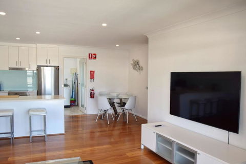 Seacrest Unit 4 - Bring Your Own Linen. - Accommodation Georgetown 3