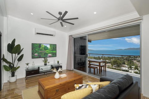 SEA-Renity On Castle Hill - Accommodation Georgetown 1