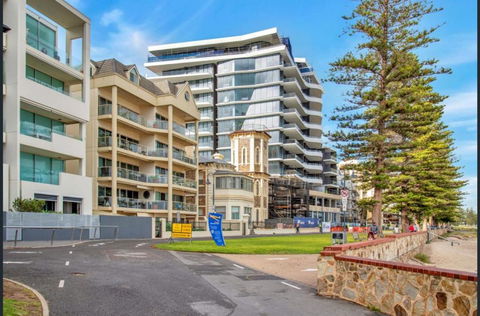 Seafield Tower Glenelg Apartment No 3 - Accommodation Georgetown 2