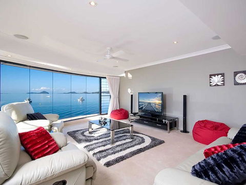 Seaside Splendour 1 Beautiful Unit On The Waterfront - Accommodation Georgetown 3