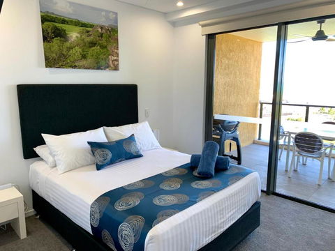 Serenity Peary - Executive 1brm At Darwin Waterfront With Sea Views - Accommodation Georgetown 2