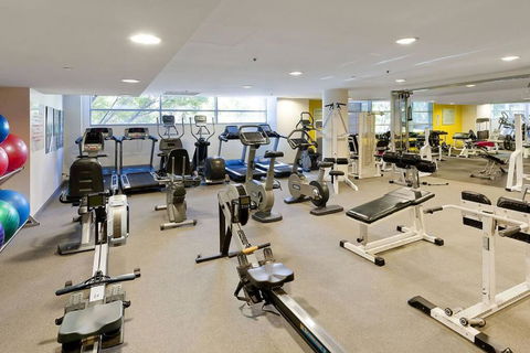 SHE35 - CBD Darling Harbour Views With Pool & Gym Access - Accommodation Georgetown 1