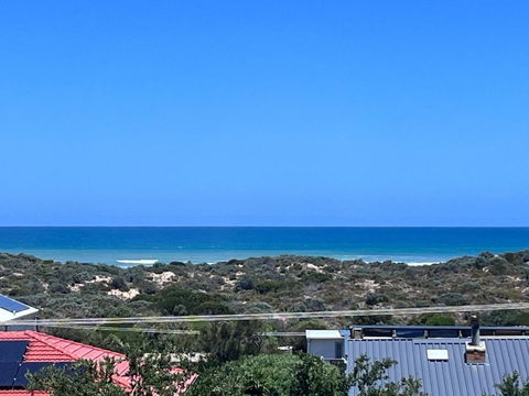 Sensational Ocean Views Only 200m Goolwa Beach - Accommodation Georgetown 2