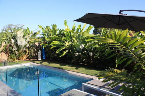 Seaside 300m To Beach 32c Pool For Cooler Months - Accommodation Georgetown 2