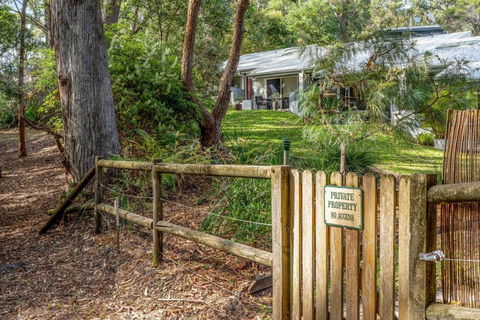 Seaside Retreat, Hyams Beach - Accommodation Georgetown 3