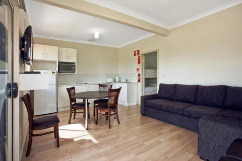 Seaview Beach House 1 - Accommodation Georgetown 3