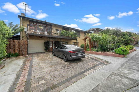 Seaview Garden - Accommodation Georgetown 2