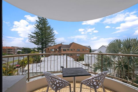 Seascape Sanctuary - Palm Beach Resort-style Bliss - Accommodation Georgetown 3