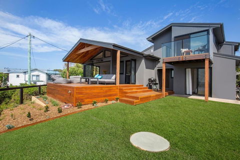 Seaview I Pet Friendly With Stunning Views I 1 Min To Beach - Accommodation Georgetown 3