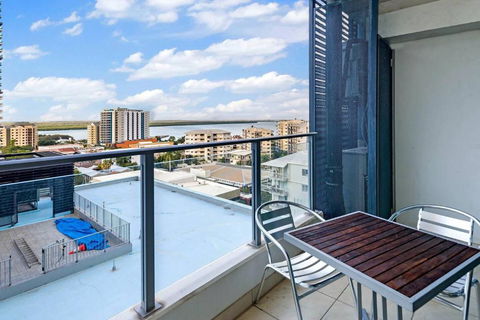 Seaview Studio - A Compact CBD Retreat - Accommodation Georgetown 1