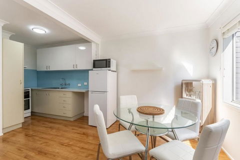Seawest 1 - Entrance Harbour Street - Accommodation Georgetown 1