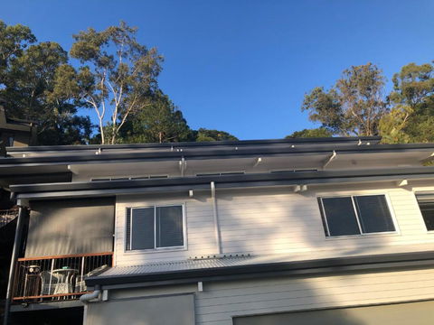 Self Contained Apartment, Queen Bed, Own Deck & Great Views - Accommodation Georgetown 2