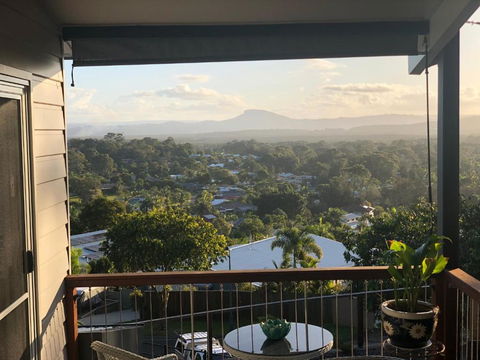 Self Contained Apartment, Queen Bed, Own Deck & Great Views - Accommodation Georgetown 0